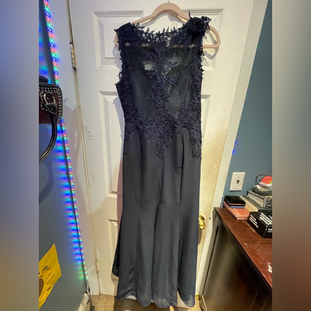 Prom Dress - Picture 2 of 4